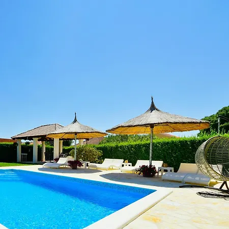 Bliss Residences Biograd 1 4* Weißenburg