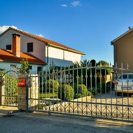 酒店 Bliss Residences Biograd 1 4*